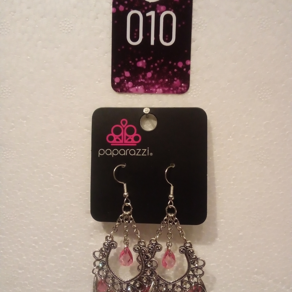 Jewelry - Picture 11 of 16